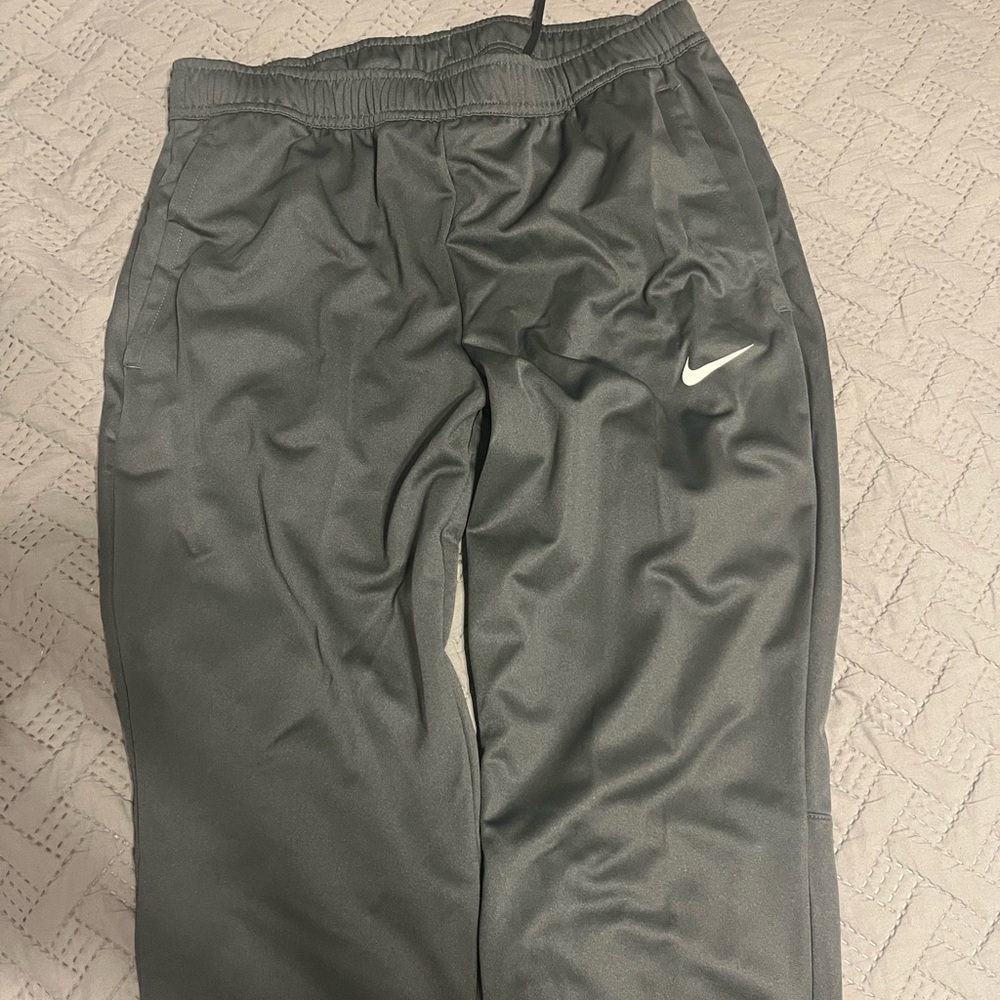 Nike Women's Gray Training Pants